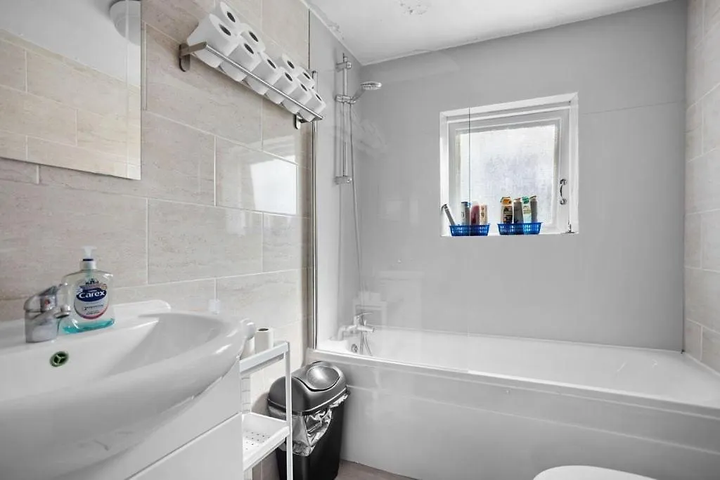 Modern Rooms In Central London-1